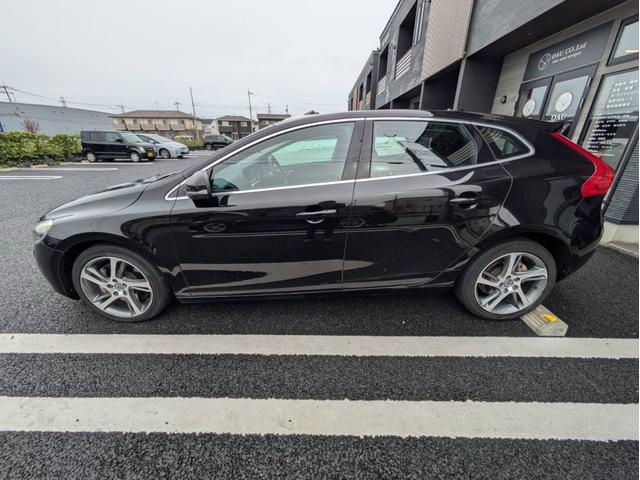 Ｖ４０ Ｄ４　純正ナビ／バックカメラ／パワーシート／純正アルミホイール／（15枚目）