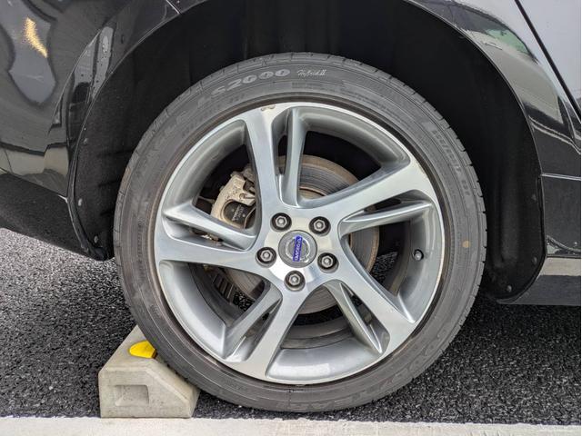 Ｖ４０ Ｄ４　純正ナビ／バックカメラ／パワーシート／純正アルミホイール／（24枚目）