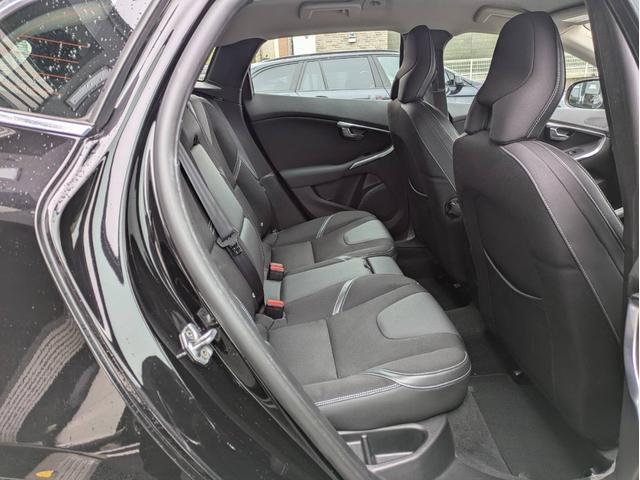 Ｖ４０ Ｄ４　純正ナビ／バックカメラ／パワーシート／純正アルミホイール／（32枚目）