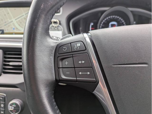 Ｖ４０ Ｄ４　純正ナビ／バックカメラ／パワーシート／純正アルミホイール／（43枚目）