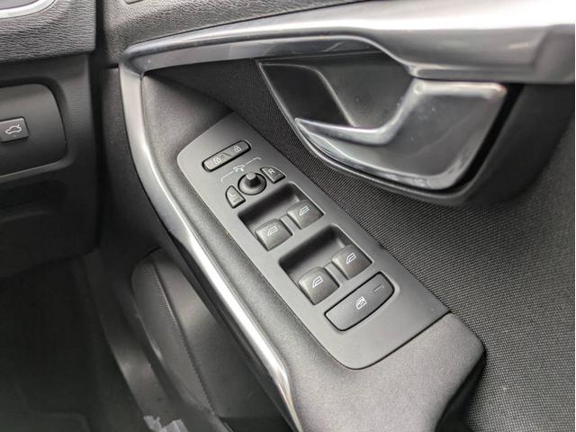 Ｖ４０ Ｄ４　純正ナビ／バックカメラ／パワーシート／純正アルミホイール／（47枚目）