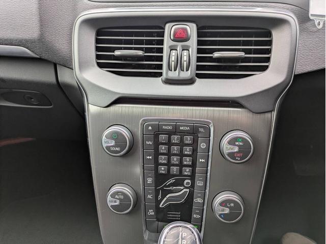 Ｖ４０ Ｄ４　純正ナビ／バックカメラ／パワーシート／純正アルミホイール／（54枚目）