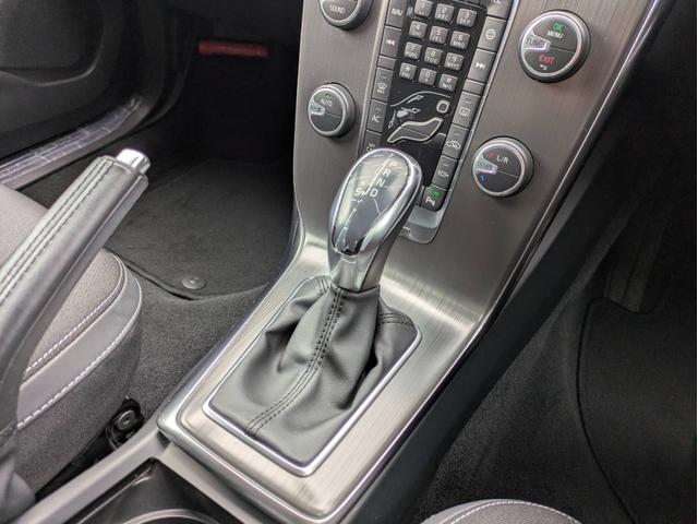 Ｖ４０ Ｄ４　純正ナビ／バックカメラ／パワーシート／純正アルミホイール／（55枚目）