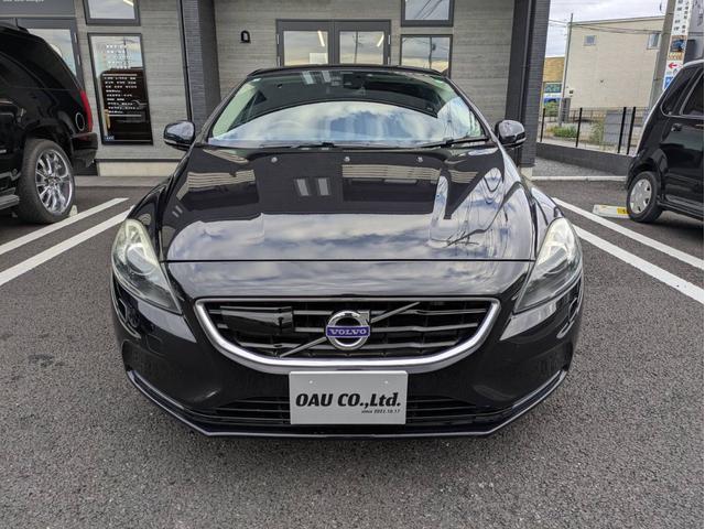 V40 T4 SE 社外ナビ/バックカメラ/社外アルミホイール/ヘッドライトHID/オートエアコン/キーレス/(9枚目)