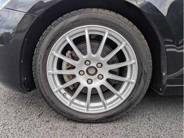 V40 T4 SE 社外ナビ/バックカメラ/社外アルミホイール/ヘッドライトHID/オートエアコン/キーレス/(26枚目)