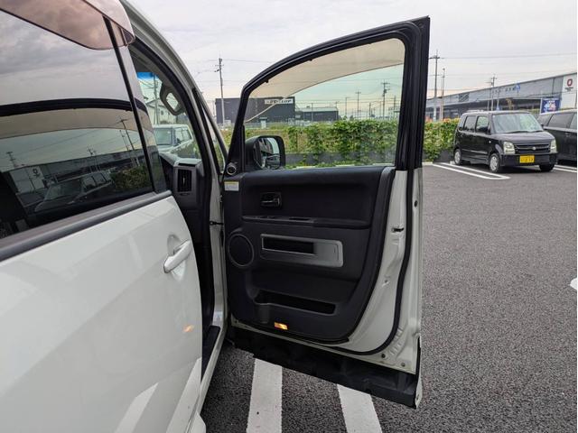 買取からの直販にて極限までこだわった仕入れで低価格を実現！！低価格で良質なお車を是非、ご覧ください。