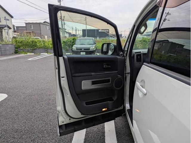 買取からの直販にて極限までこだわった仕入れで低価格を実現！！低価格で良質なお車を是非、ご覧ください。