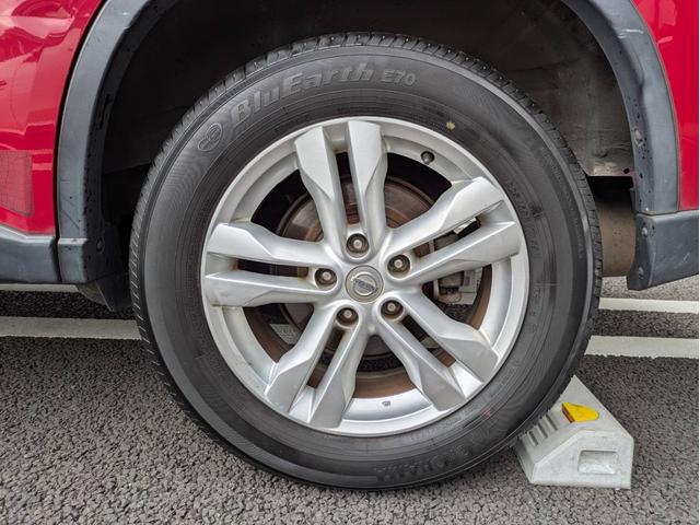 エクストレイル 20X 純正ナビ/地デジ/合皮シート/オートエアコン/キーレス/(25枚目)