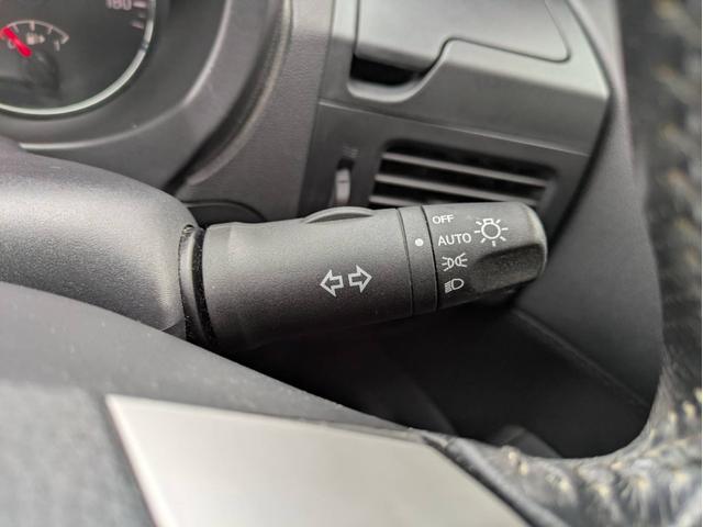 エクストレイル 20X 純正ナビ/地デジ/合皮シート/オートエアコン/キーレス/(43枚目)