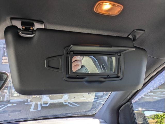 Ｂクラス Ｂ１８０　スポーツ　ナイトパッケージ　純正ナビ地デジＢカメラ半革純正１８インチアルミホイールヘッドライトＨＩＤオートエアコンキーレス（59枚目）