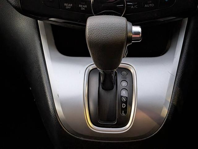 セレナ ２０Ｘ　Ｓ－ハイブリッド　純正ナビ／地デジ／バックカメラ／片側電動スライドドア／クルーズコントロール／ＨＩＤヘッドライト／社外１６インチＡＷ／キーレス／電動格納ミラー／（54枚目）