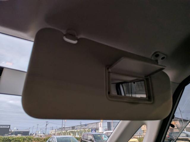 セレナ ２０Ｘ　Ｓ－ハイブリッド　純正ナビ／地デジ／バックカメラ／片側電動スライドドア／クルーズコントロール／ＨＩＤヘッドライト／社外１６インチＡＷ／キーレス／電動格納ミラー／（57枚目）