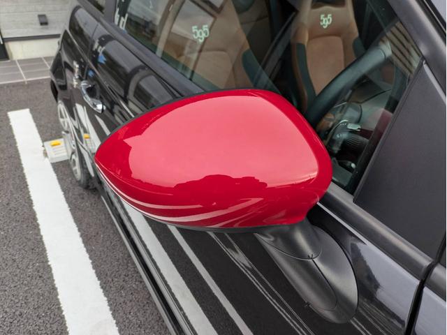 アバルト５９５ コンペティツィオーネ　社外ナビ／地デジ／半革シート／純正１７インチアルミホイール／ヘッドライトＨＩＤ／オートエアコン／キーレス／（22枚目）