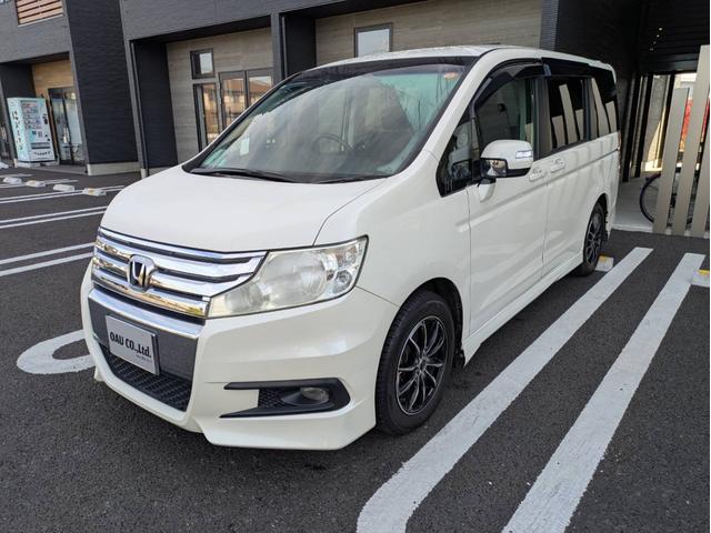 ステップワゴンスパーダ Ｚ　社外ナビ／バックカメラ／両側電動スライドドア／社外アルミホイール／ヘッドライトＨＩＤ／オートエアコン／キーレス／（16枚目）