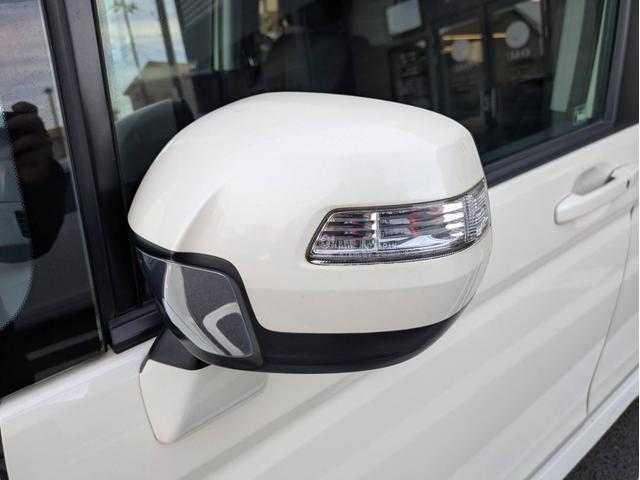 ステップワゴンスパーダ Ｚ　社外ナビ／バックカメラ／両側電動スライドドア／社外アルミホイール／ヘッドライトＨＩＤ／オートエアコン／キーレス／（21枚目）