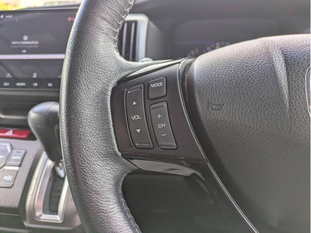 ステップワゴンスパーダ Ｚ　社外ナビ／バックカメラ／両側電動スライドドア／社外アルミホイール／ヘッドライトＨＩＤ／オートエアコン／キーレス／（44枚目）