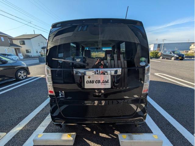 N-BOX G・Lパッケージ 社外ナビ/地デジ/両側スライドドア/左側電動スライドドア/純正14インチアルミホイール/オートエアコン/キーレス/(13枚目)