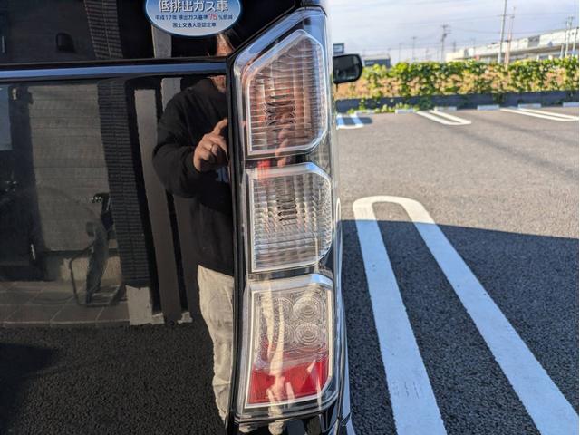 N-BOX G・Lパッケージ 社外ナビ/地デジ/両側スライドドア/左側電動スライドドア/純正14インチアルミホイール/オートエアコン/キーレス/(19枚目)