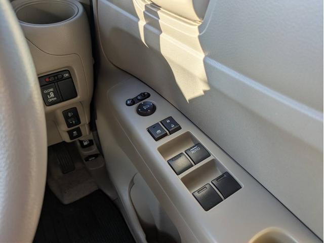 N-BOX G・Lパッケージ 社外ナビ/地デジ/両側スライドドア/左側電動スライドドア/純正14インチアルミホイール/オートエアコン/キーレス/(44枚目)