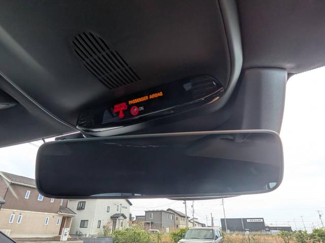 Ｖ４０ Ｔ５　Ｒデザイン　黒革／純正ナビ／バックカメラ／クルーズコントロール／パドルシフト／パワーシート／シートヒーター／クリアランスソナー／アイドリングストップ／純正１８インチＡＷ／スマートキー／電動格納ミラー／（60枚目）