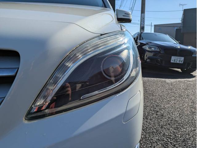 Ｂクラス Ｂ１８０　純正ナビ／地デジ／Ｂカメラ／純正１６インチアルミホイール／ＨＩＤ／オートエアコン／キーレス／（17枚目）