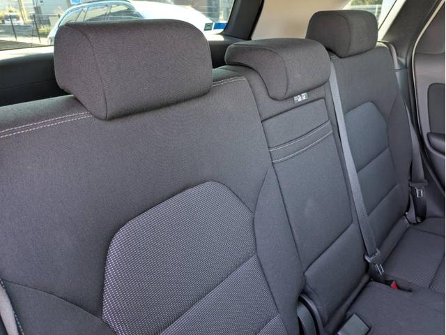 Ｂクラス Ｂ１８０　純正ナビ／地デジ／Ｂカメラ／純正１６インチアルミホイール／ＨＩＤ／オートエアコン／キーレス／（31枚目）