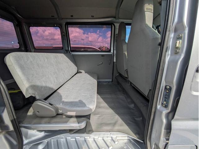 NV100クリッパーバン DX エアコン/キーレス/(32枚目)