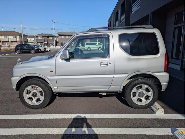 買取からの直販にて極限までこだわった仕入れで低価格を実現！！低価格で良質なお車を是非、ご覧ください。