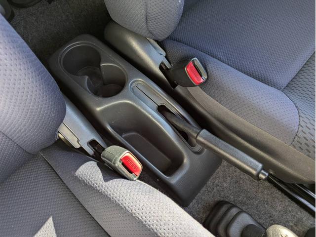 買取からの直販にて極限までこだわった仕入れで低価格を実現！！低価格で良質なお車を是非、ご覧ください。