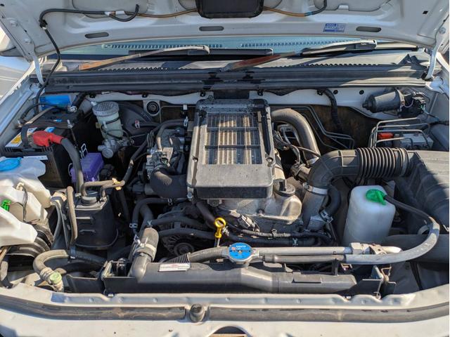 買取からの直販にて極限までこだわった仕入れで低価格を実現！！低価格で良質なお車を是非、ご覧ください。