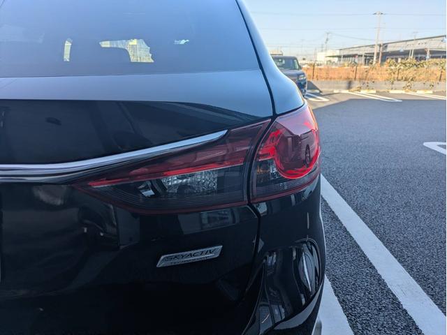 アテンザワゴン XD Lパッケージ ナビ/地デジ/Bカメラ/BTオーディオ/本革電動シート/純正19インチアルミホイール/キーレス/(19枚目)