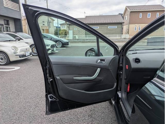 ���Ѓ��[����M�p�񕜃��[���ɑΉ����Ă���܂��B�R�����ʂ�Ȃ���������s���̂�������A�󋵂ɉ����Ė����̂Ȃ��v����������Ă������܂��B���C�y�ɂ����k���������B