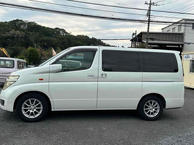 NISSAN ELGRAND X