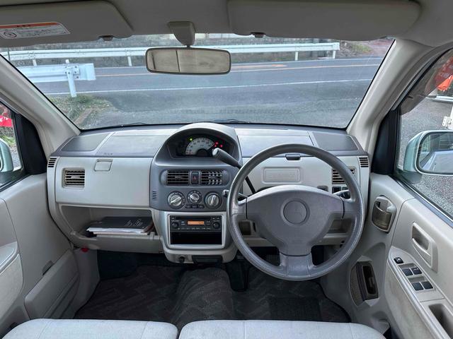 eKワゴン M キーレスエントリー ベンチシート AT CD 衝突安全ボディ エアコン パワーステアリング パワーウィンドウ(2枚目)