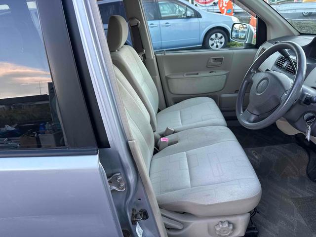 eKワゴン M キーレスエントリー ベンチシート AT CD 衝突安全ボディ エアコン パワーステアリング パワーウィンドウ(8枚目)