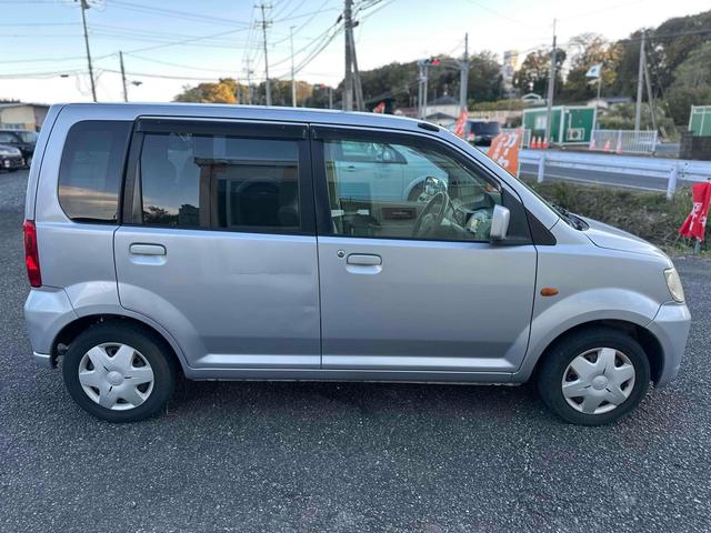 eKワゴン M キーレスエントリー ベンチシート AT CD 衝突安全ボディ エアコン パワーステアリング パワーウィンドウ(14枚目)