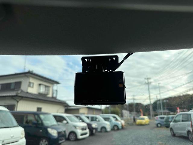 パレット Ｘ　ドライブレコーダー　両側スライド・片側電動　スマートキー　電動格納ミラー　ベンチシート　ＣＶＴ　盗難防止システム　ＡＢＳ　ＣＤ　衝突安全ボディ　エアコン　パワーステアリング　パワーウィンドウ（3枚目）