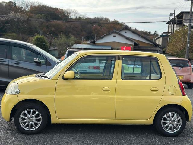 エッセ Ｌ　ナビ　ＴＶ　ＡＴ　盗難防止システム　ＣＤ　ＤＶＤ再生　Ｂｌｕｅｔｏｏｔｈ　アルミホイール　衝突安全ボディ　エアコン　パワーステアリング　パワーウィンドウ（15枚目）