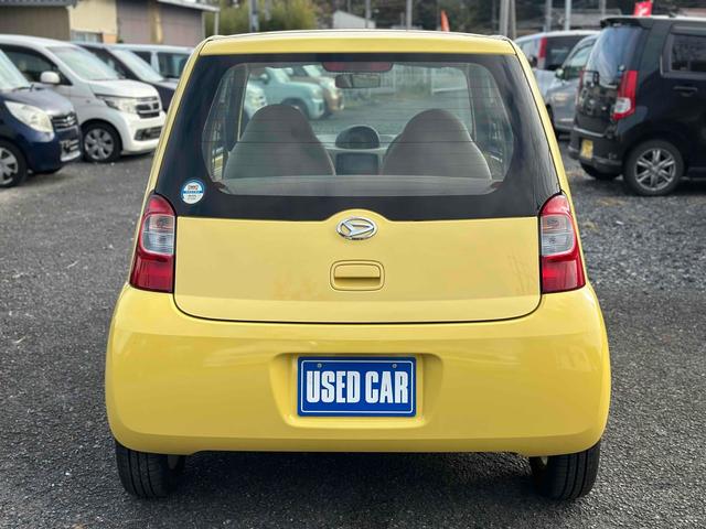 エッセ Ｌ　ナビ　ＴＶ　ＡＴ　盗難防止システム　ＣＤ　ＤＶＤ再生　Ｂｌｕｅｔｏｏｔｈ　アルミホイール　衝突安全ボディ　エアコン　パワーステアリング　パワーウィンドウ（17枚目）