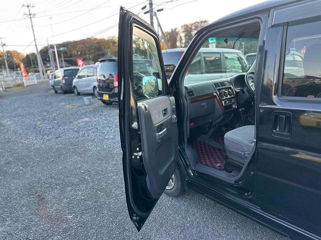 この度は当店のお車をご覧になっていただき、誠にありがとうございます。じっくり現車確認して頂けるよう、ご準備を致します！