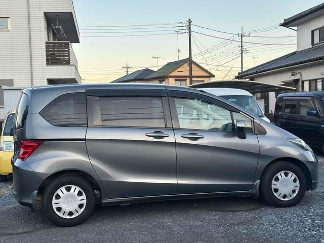 フリード フレックス Fパッケージ バックカメラ ナビ TV 両側スライド・片側電動 キーレスエントリー 電動格納ミラー ウォークスルー CVT CD DVD再生 衝突安全ボディ ABS エアコン パワーステアリング パワーウィンドウ(13枚目)