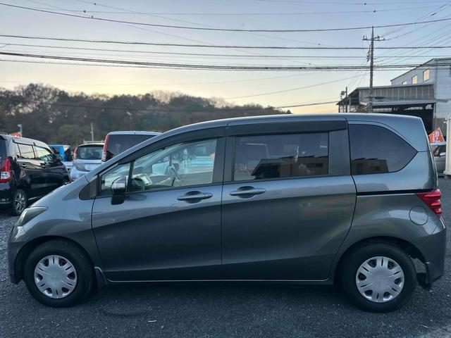 フリード フレックス Fパッケージ バックカメラ ナビ TV 両側スライド・片側電動 キーレスエントリー 電動格納ミラー ウォークスルー CVT CD DVD再生 衝突安全ボディ ABS エアコン パワーステアリング パワーウィンドウ(14枚目)