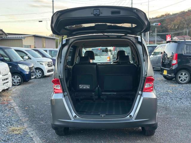 フリード フレックス Fパッケージ バックカメラ ナビ TV 両側スライド・片側電動 キーレスエントリー 電動格納ミラー ウォークスルー CVT CD DVD再生 衝突安全ボディ ABS エアコン パワーステアリング パワーウィンドウ(29枚目)