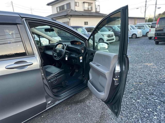 フリード フレックス Fパッケージ バックカメラ ナビ TV 両側スライド・片側電動 キーレスエントリー 電動格納ミラー ウォークスルー CVT CD DVD再生 衝突安全ボディ ABS エアコン パワーステアリング パワーウィンドウ(36枚目)