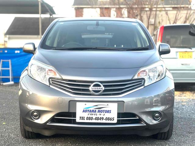 ノート Ｘ　ＤＩＧ－Ｓ　ＥＴＣ　ナビ　ＴＶ　アルミホイール　スマートキー　アイドリングストップ　電動格納ミラー　ＣＶＴ　盗難防止システム　衝突安全ボディ　ＡＢＳ　ＣＤ　ミュージックプレイヤー接続可　エアコン（20枚目）