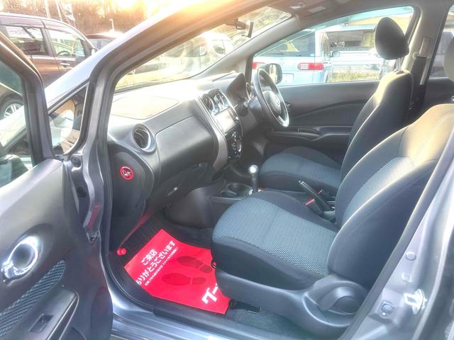 ノート Ｘ　ＤＩＧ－Ｓ　ＥＴＣ　ナビ　ＴＶ　アルミホイール　スマートキー　アイドリングストップ　電動格納ミラー　ＣＶＴ　盗難防止システム　衝突安全ボディ　ＡＢＳ　ＣＤ　ミュージックプレイヤー接続可　エアコン（30枚目）