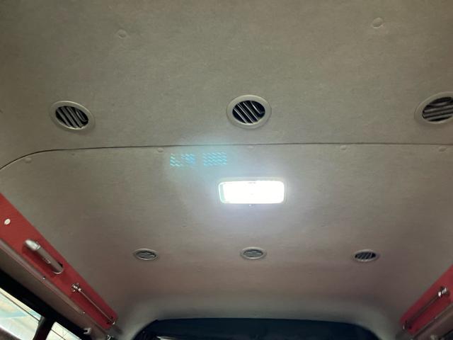 ハイエースワゴン ＧＬ　ＲＥＬＡＸ　ＷＡＧＯＮ　かーいんてりあ高橋　セキュリティアラーム　ＥＴＣ付き　運転席助手席エアバック　キーレスキー　衝突安全ボディ　ＡＣ　ＰＷ　ダブルエアコン　エアバック　ＡＢＳ　パワステ（49枚目）