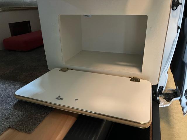 ハイエースワゴン ＧＬ　ＲＥＬＡＸ　ＷＡＧＯＮ　かーいんてりあ高橋　セキュリティアラーム　ＥＴＣ付き　運転席助手席エアバック　キーレスキー　衝突安全ボディ　ＡＣ　ＰＷ　ダブルエアコン　エアバック　ＡＢＳ　パワステ（52枚目）