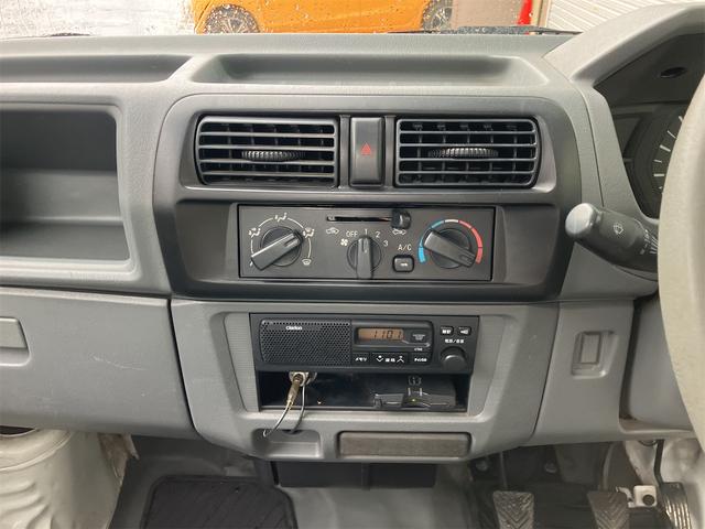 ＮＴ１００クリッパートラック ＤＸ　５速マニュアル　エアコン（27枚目）