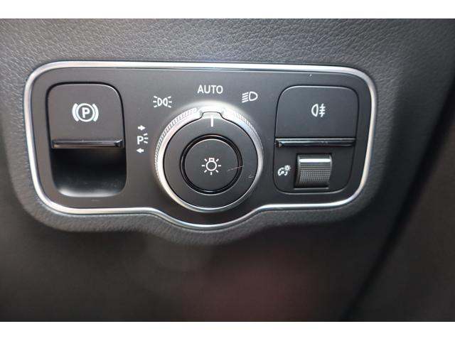 Ｂクラス Ｂ１８０　ＡＭＧライン　サンルーフ　ハーフレザー　シートヒーター　パワーシート　レーダーセイフティＰＫＧ　ナビＴＶ　３６０°カメラ　ＥＴＣ２．０　パワーテールゲート　ヘッドアップディスプレイ　アダプティブクルーズ（33枚目）